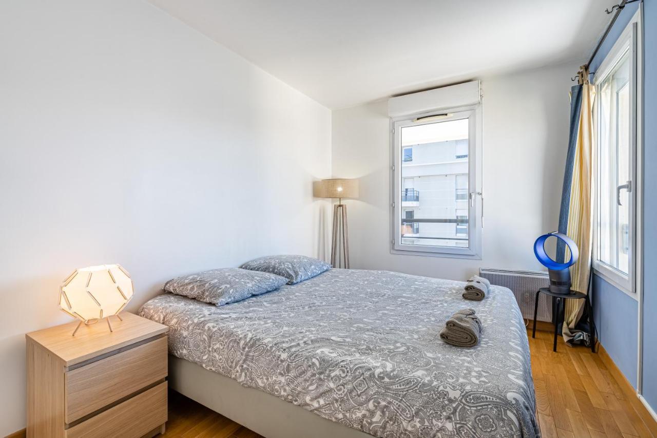 La Joliette; Duplex 2 Chambres, Parking Inclus+ Terrasse+ Ascenseur Marseille Exterior photo